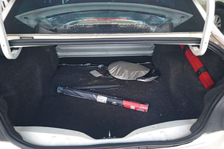 Used Citroen Elysee 2014 1.6L Manual Fashion Edition Trunk