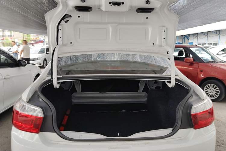 Used Citroen Elysee 2014 1.6L Manual Fashion Edition Trunk