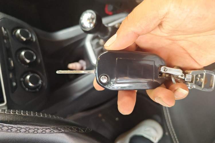 Used Citroen Elysee 2014 1.6L Manual Fashion Model CNG Vehicle Key