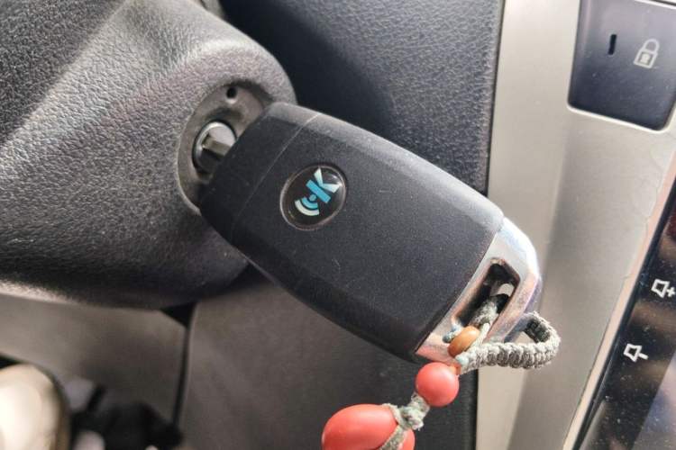 Used Citroen Elysee 2014 1.6L Automatic Fashion Model Vehicle Key
