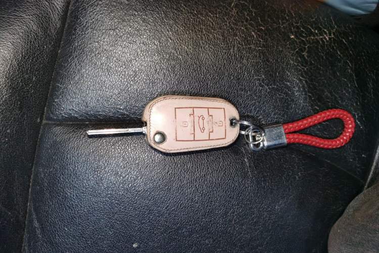 Used Citroen Elysee 2014 1.6L Automatic Fashion Model Vehicle Key