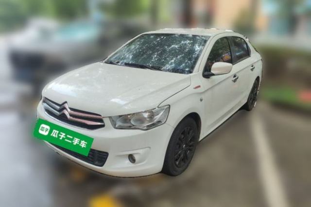 Ojetý Citroen Elysee 2014 1.6L Automatic Fashion Model