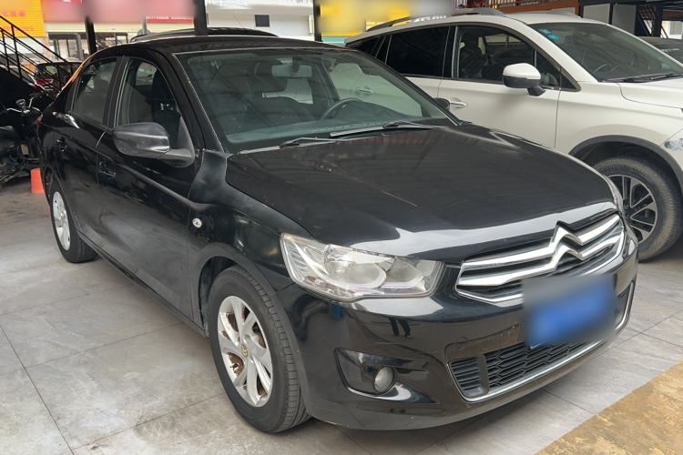 Used Citroen Elysee 2015 Zhishang Edition 1.6L Manual Fashion Model Exterior 2