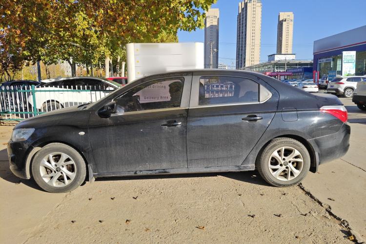 Used Citroen Elysee 2015 Zhishang Edition 1.6L Manual Fashion Model Left Side