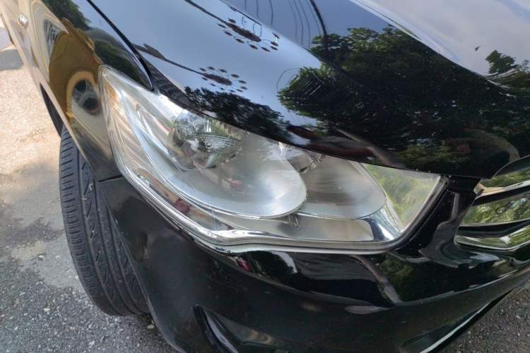 Used Citroen Elysee 2015 Zhishang Edition 1.6L Manual Fashion Model Right Front Headlight