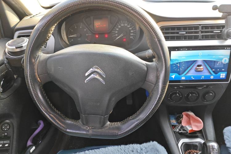 Used Citroen Elysee 2015 Zhishang Edition 1.6L Manual Fashion Model Steering Wheel