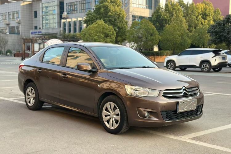Used Citroen Elysee 2015 Zhishang Edition 1.6L Manual Fashion Model Exterior 2
