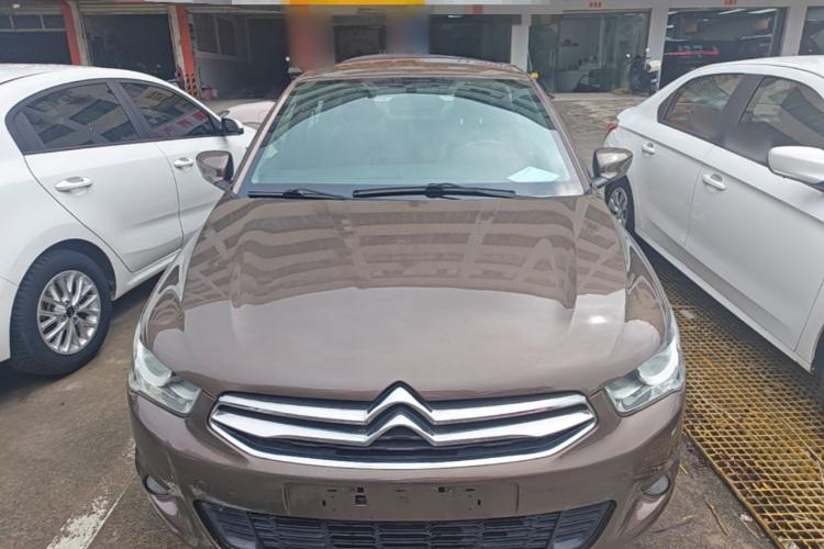 Used Citroen Elysee 2015 Zhishang Edition 1.6L Manual Fashion Model Front