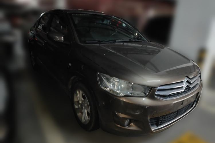 Used Citroen Elysee 2015 ZhiShang Edition 1.6L Manual Comfort Model Front Right 45 Deg