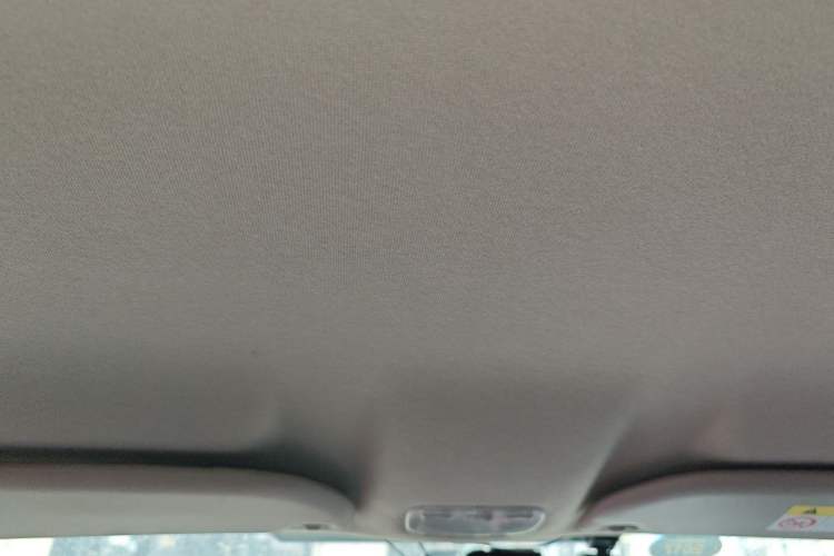 Used Citroen Elysee 2015 Qishang Edition 1.6L Automatic Fashion Model Headliner