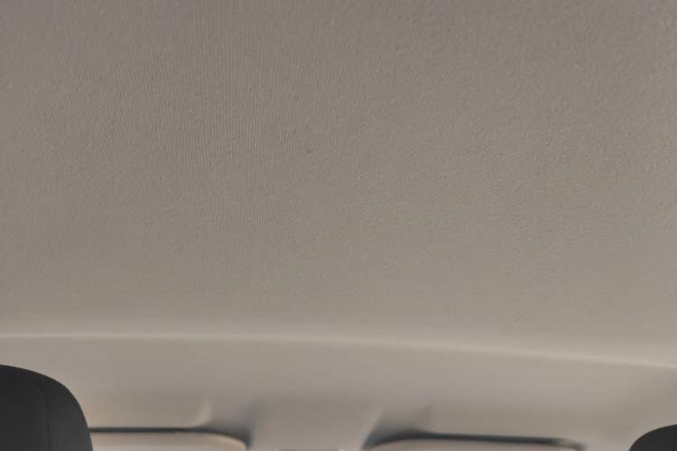 Used Citroen Elysee 2015 Zhishang Edition 1.6L Manual Fashion Model Headliner