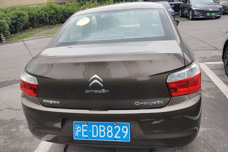 Used Citroen Elysee 2015 Zhishang Edition 1.6L Manual Fashion Model Rear