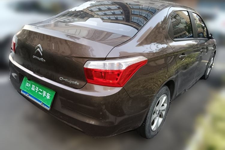 Used Citroen Elysee 2015 Zhishang Edition 1.6L Manual Fashion Model Rear Right 45 Deg