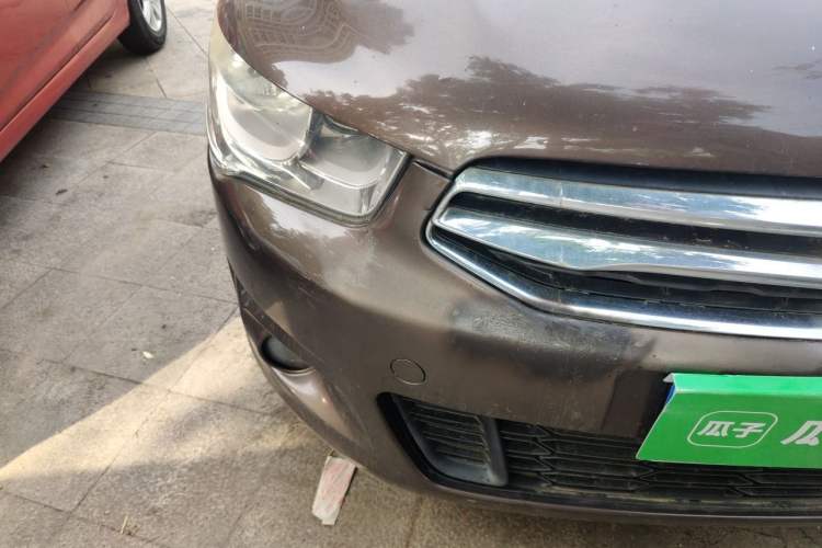 Used Citroen Elysee 2015 Zhishang Edition 1.6L Manual Fashion Model Right Front Headlight