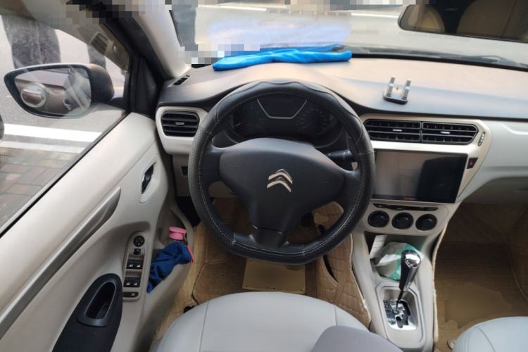 Used Citroen Elysee 2015 ZhiShang Edition 1.6L Automatic Comfort Version Steering Wheel