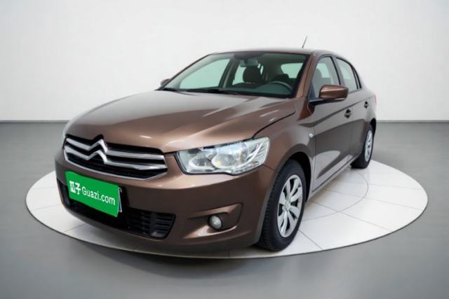 Ojetý Citroen Elysee 2015 Zhishang Edition 1.6L Manual Fashion Model
