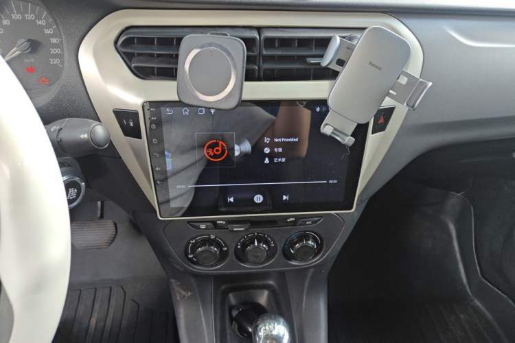 Used Citroen Elysee 2015 Qishang Edition 1.6L Automatic Fashion Model Audio And AC Panel