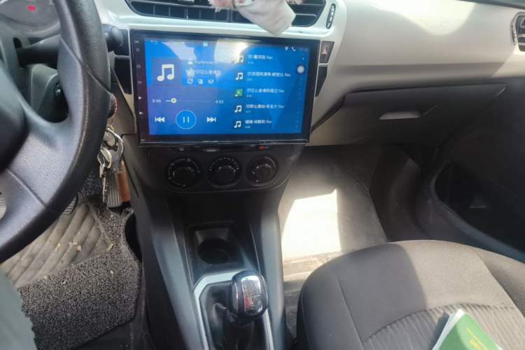Used Citroen Elysee 2015 Zhishang Edition 1.6L Manual Fashion Model Audio And AC Panel