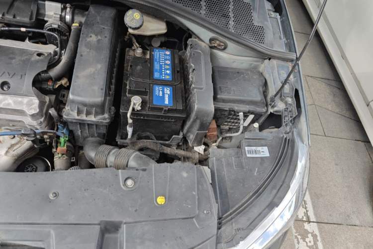 Used Citroen Elysee 2015 Qishang Edition 1.6L Automatic Fashion Model Engine Bay Left