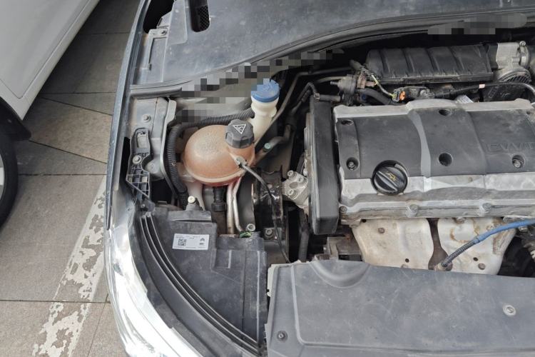 Used Citroen Elysee 2015 Qishang Edition 1.6L Automatic Fashion Model Engine Bay Right