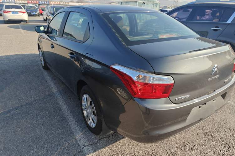 Used Citroen Elysee 2015 Qishang Edition 1.6L Automatic Fashion Model Exterior 2