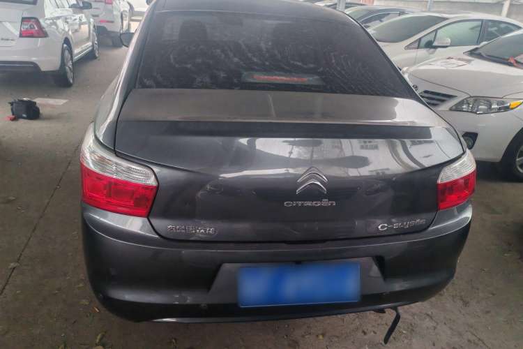 Used Citroen Elysee 2015 Qishang Edition 1.6L Automatic Fashion Model Exterior 4