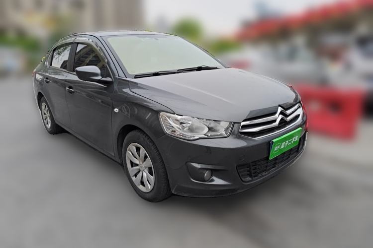 Used Citroen Elysee 2015 Zhishang Edition 1.6L Manual Fashion Model Front Right 45 Deg