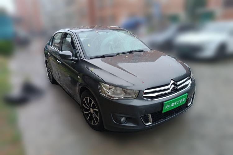 Used Citroen Elysee 2015 Zhishang Edition 1.6L Manual Fashion Model Front Right 45 Deg