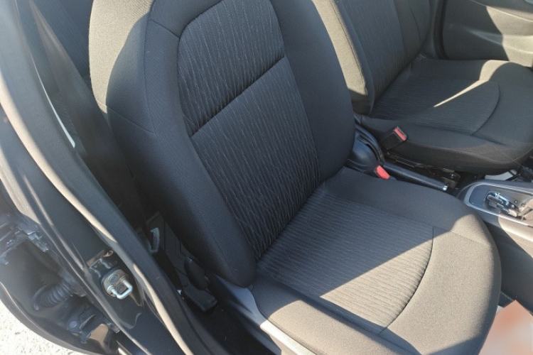 Used Citroen Elysee 2015 Qishang Edition 1.6L Automatic Fashion Model Interior 2