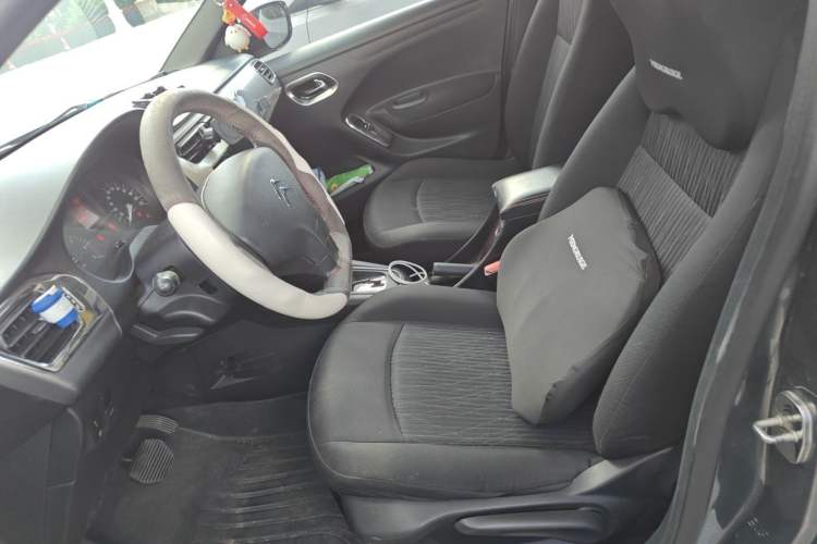 Used Citroen Elysee 2015 Qishang Edition 1.6L Automatic Fashion Model Left Front Seat