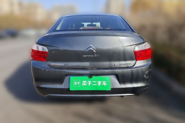 Used Citroen Elysee 2015 Zhishang Edition 1.6L Manual Fashion Model Rear