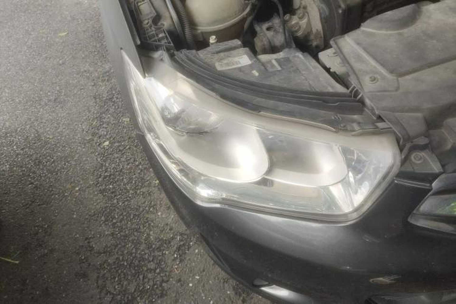 Used Citroen Elysee 2015 Zhishang Edition 1.6L Manual Fashion Model Right Front Headlight