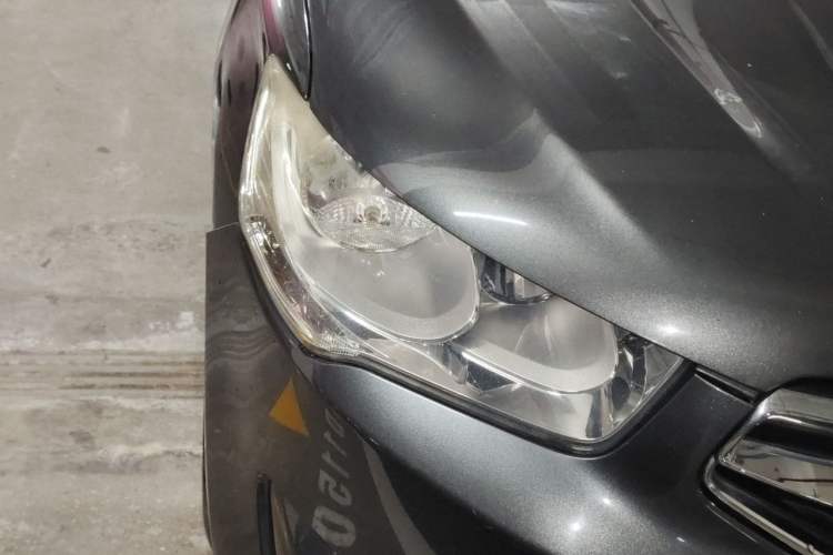 Used Citroen Elysee 2015 ZhiShang Edition 1.6L Automatic Comfort Version Right Front Headlight