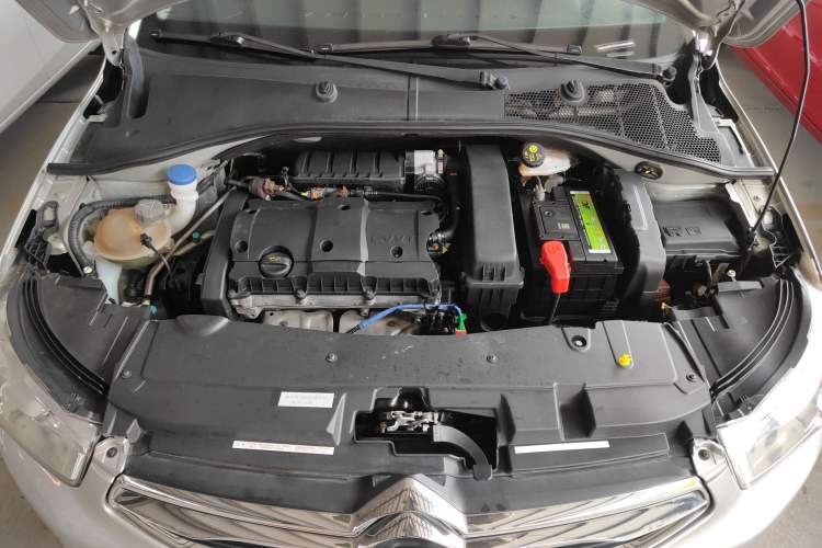 Used Citroen Elysee 2015 Qishang Edition 1.6L Automatic Fashion Model Engine Bay