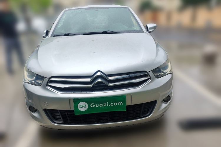 Used Citroen Elysee 2015 Zhishang Edition 1.6L Manual Fashion Model Front