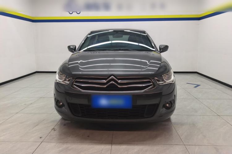 Used Citroen Elysee 2015 Zhishang Edition 1.6L Manual Fashion Model Front