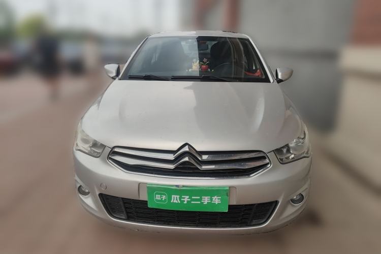 Used Citroen Elysee 2015 Zhishang Edition 1.6L Manual Fashion Model Front