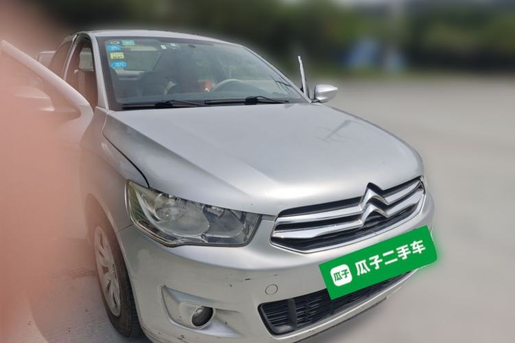 Used Citroen Elysee 2015 Zhishang Edition 1.6L Manual Fashion Model Front Right 45 Deg