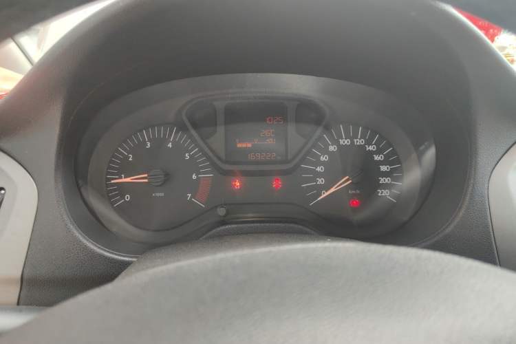 Used Citroen Elysee 2015 Zhishang Edition 1.6L Manual Fashion Model Instrument Cluster