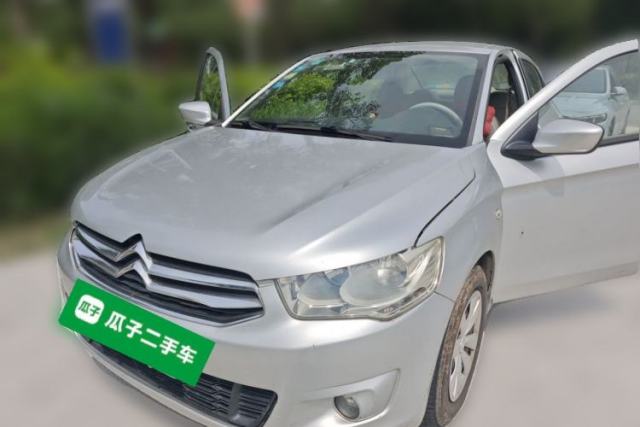 Used Citroen Elysee 2015 Zhishang Edition 1.6L Manual Fashion Model