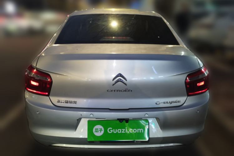 Used Citroen Elysee 2015 Zhishang Edition 1.6L Manual Fashion Model Rear