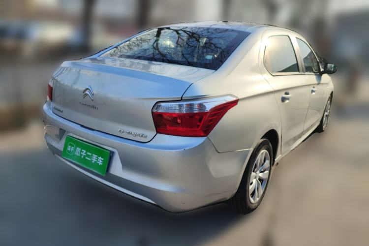 Used Citroen Elysee 2015 Zhishang Edition 1.6L Manual Fashion Model Rear Right 45 Deg