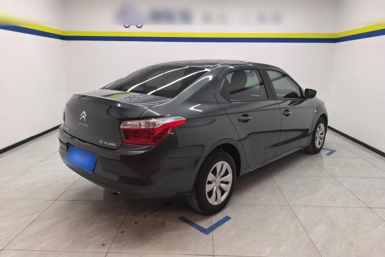 Used Citroen Elysee 2015 Zhishang Edition 1.6L Manual Fashion Model Rear Right 45 Deg