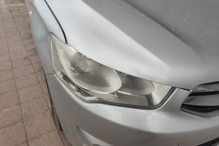Used Citroen Elysee 2015 Zhishang Edition 1.6L Manual Fashion Model Right Front Headlight