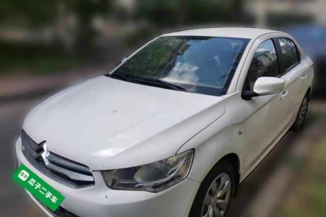 Used Citroen Elysee 2015 Zhishang Edition 1.6L Manual Fashion Model