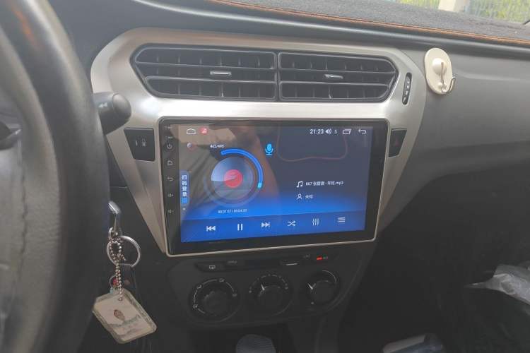 Used Citroen Elysee 2015 Zhishang Edition 1.6L Manual Fashion Model Audio And AC Panel
