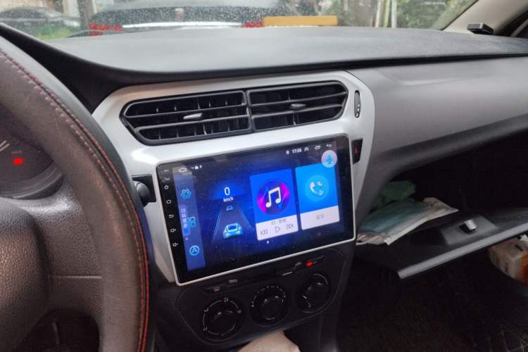 Used Citroen Elysee 2015 Zhishang Edition 1.6L Manual Fashion Model Audio And AC Panel