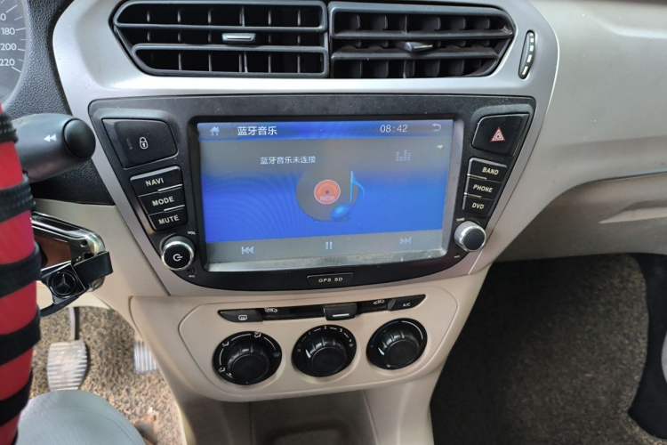 Used Citroen Elysee 2015 Zhishang Edition 1.6L Manual Fashion Model Audio And AC Panel