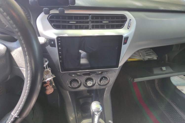 Used Citroen Elysee 2015 Qishang Edition 1.6L Automatic Fashion Model Audio And AC Panel
