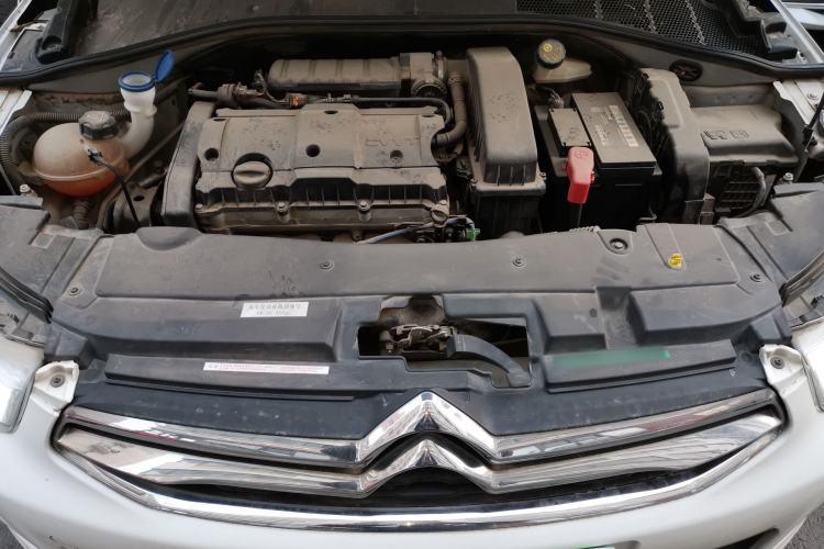 Used Citroen Elysee 2015 ZhiShang Edition 1.6L Automatic Comfort Version Engine Bay